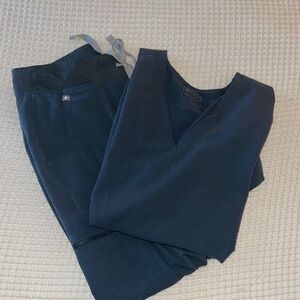 Figs Dark Harbor Scrub Set